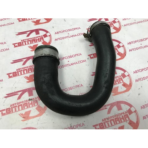 Патрубок інтеркулера Opel Combo 1.7CDTI 2001-2011 13101637